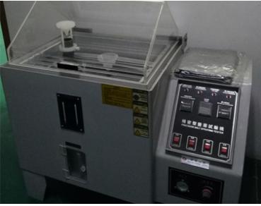 Salt spray test machine